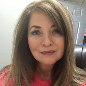 Meet your Posher, Teresa